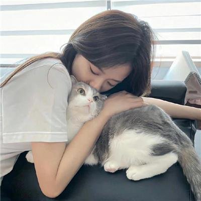 圣母街上的大人物